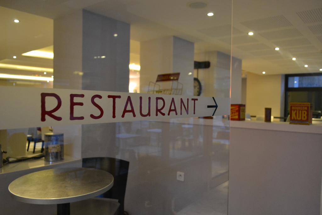 La Table De Gustave Otel Ornans Dış mekan fotoğraf