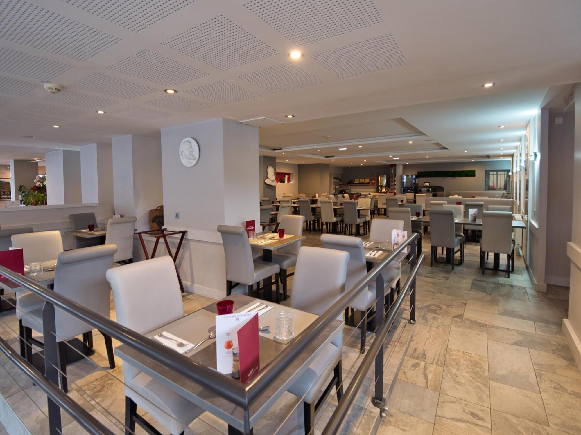 La Table De Gustave Otel Ornans Dış mekan fotoğraf