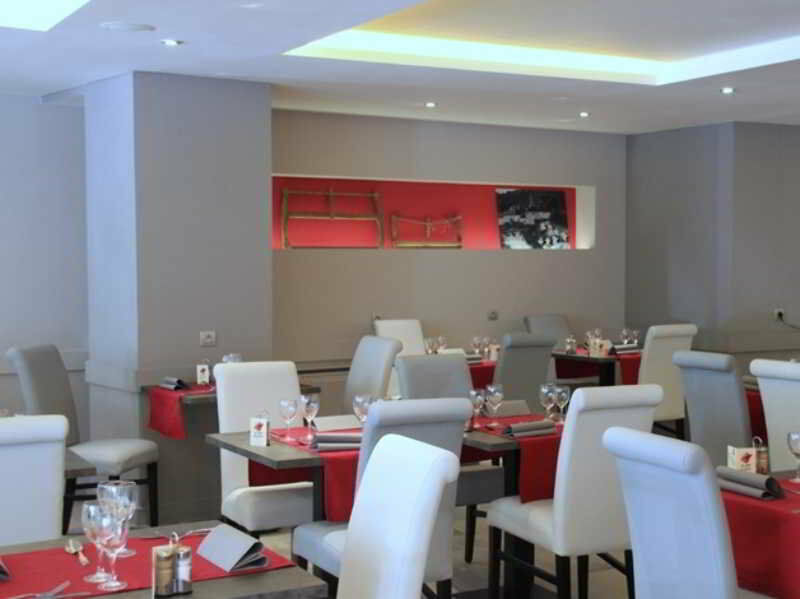 La Table De Gustave Otel Ornans Dış mekan fotoğraf